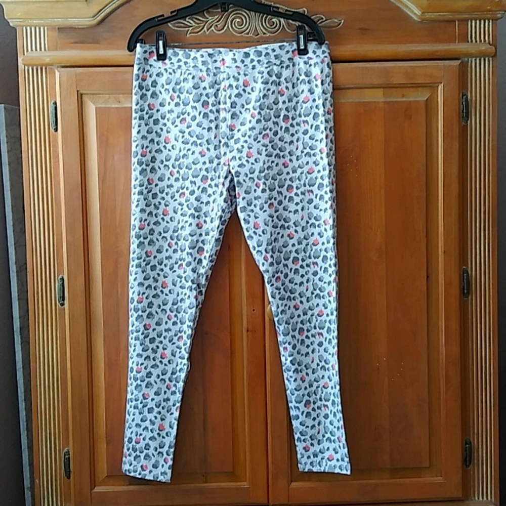 NWT Style & Co Leggings Capri Leopard Print Sz L White Grey Coral - Picture 6 of 6